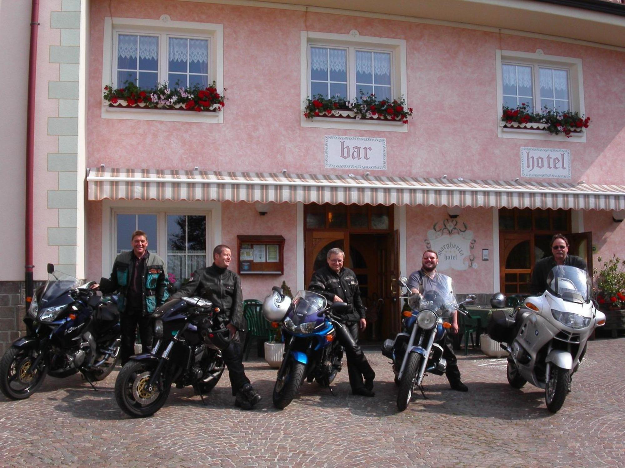 Alpen Garten Hotel Margherita Rumo Exteriér fotografie